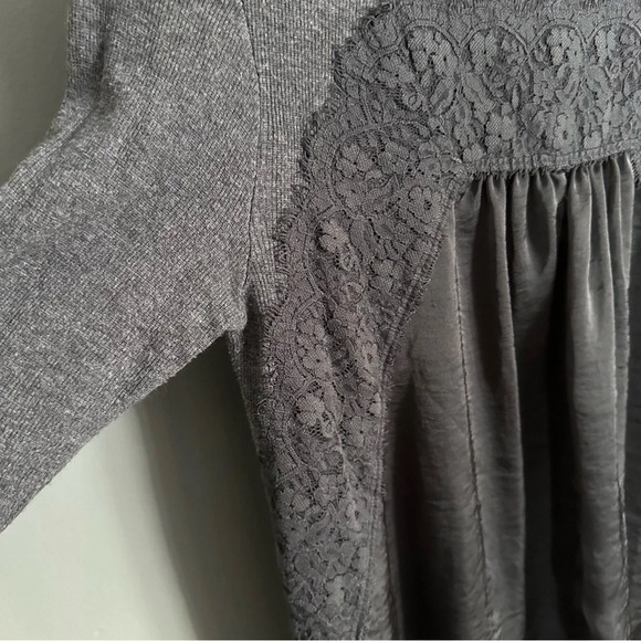 Bordeaux Grey and Black top with Lace detail and sheer backing. Small - Picture 9 of 9